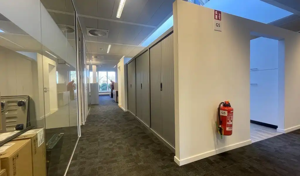 Instapklare kantoren te huur vlakbij E19 in Kontich foto 8