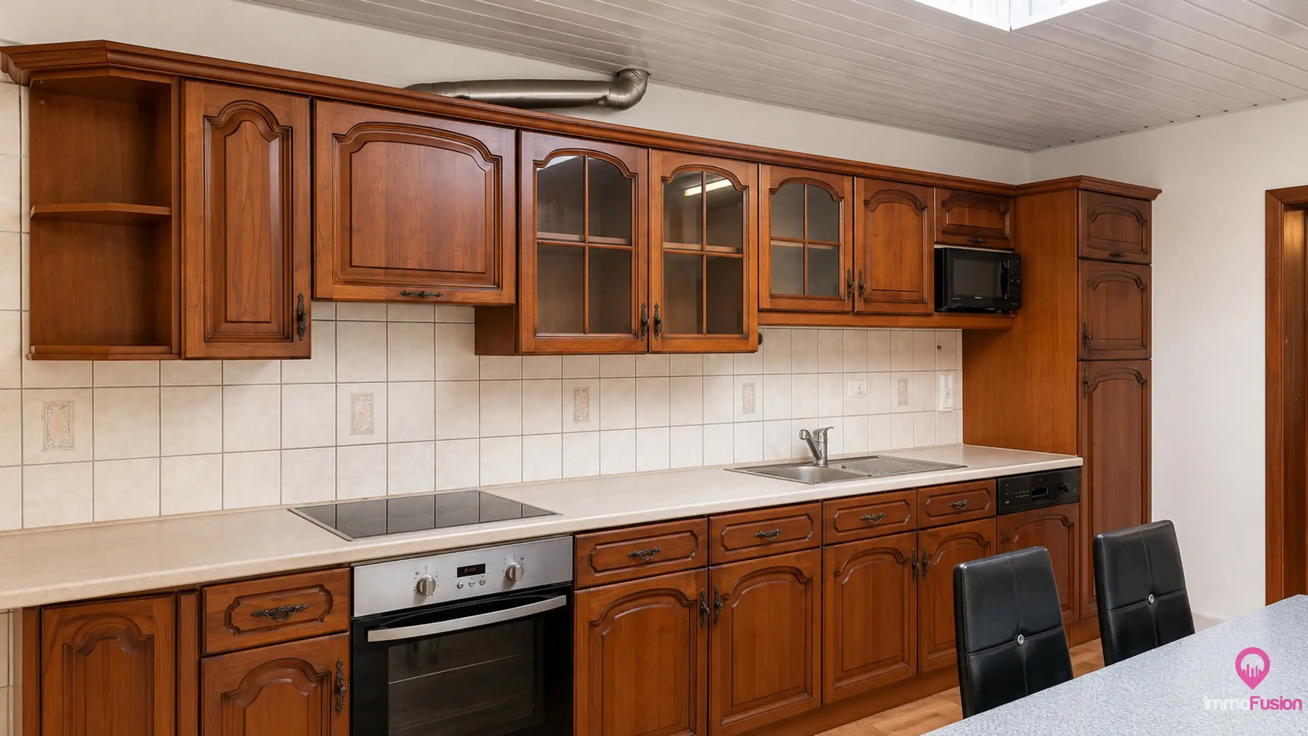 Instapklare woning met veranda, tuin en garage! foto 9