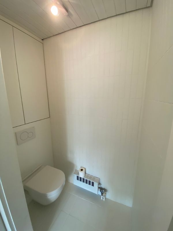 Ruim appartement met 2 slaapkamers, centraal gelegen. foto 9