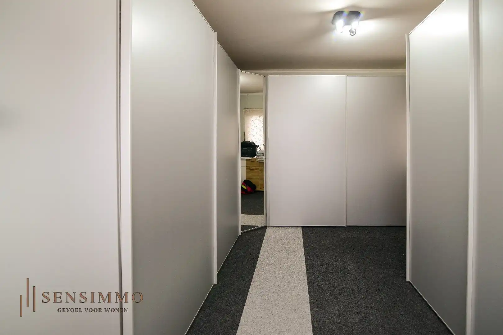 Open bebouwing op een ruim perceel van 45a58ca foto 13