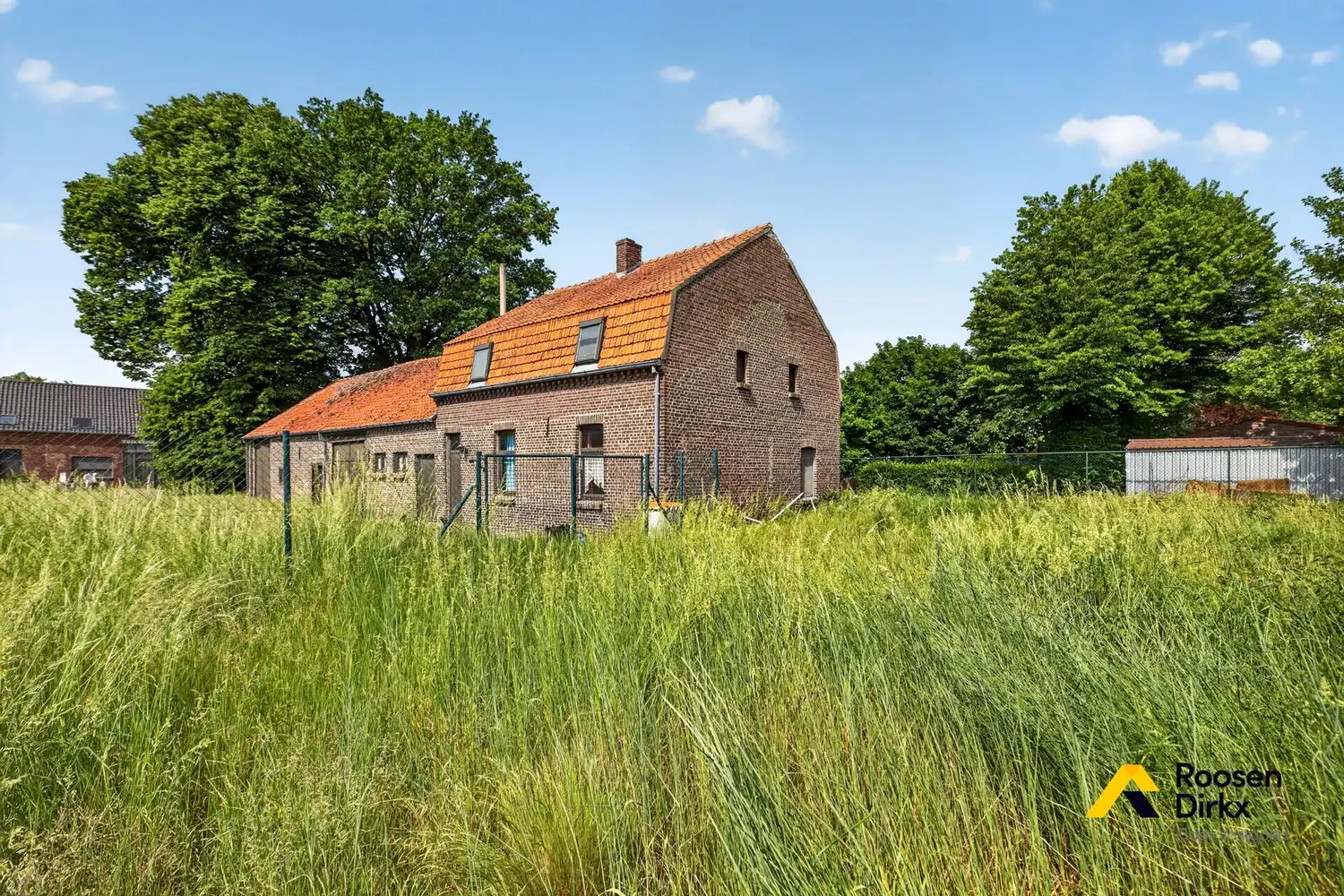 Toffe te renoveren gevelhoeve met woonst op perceel van bijna 14a in Kaulille foto 2