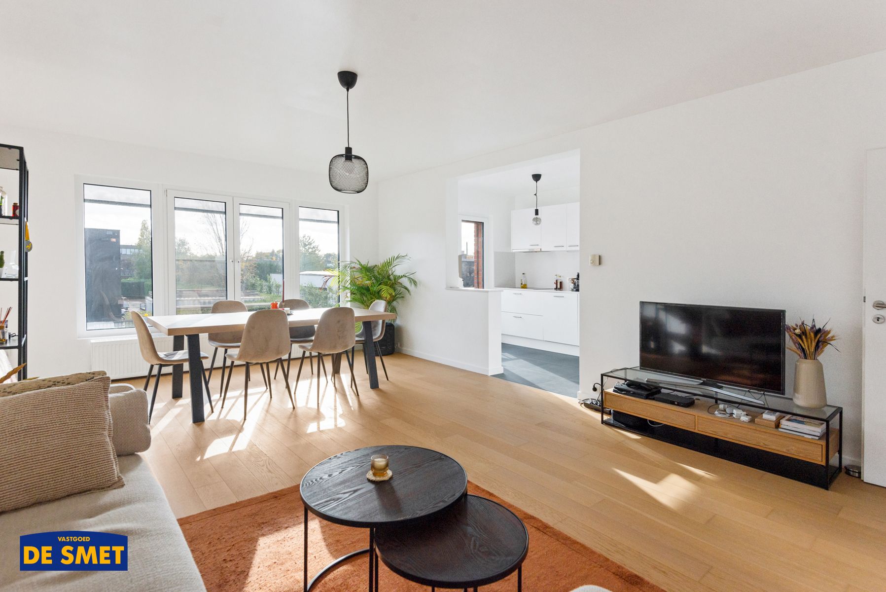 Recent vernieuwd appartement met terrasje en garagebox foto 4