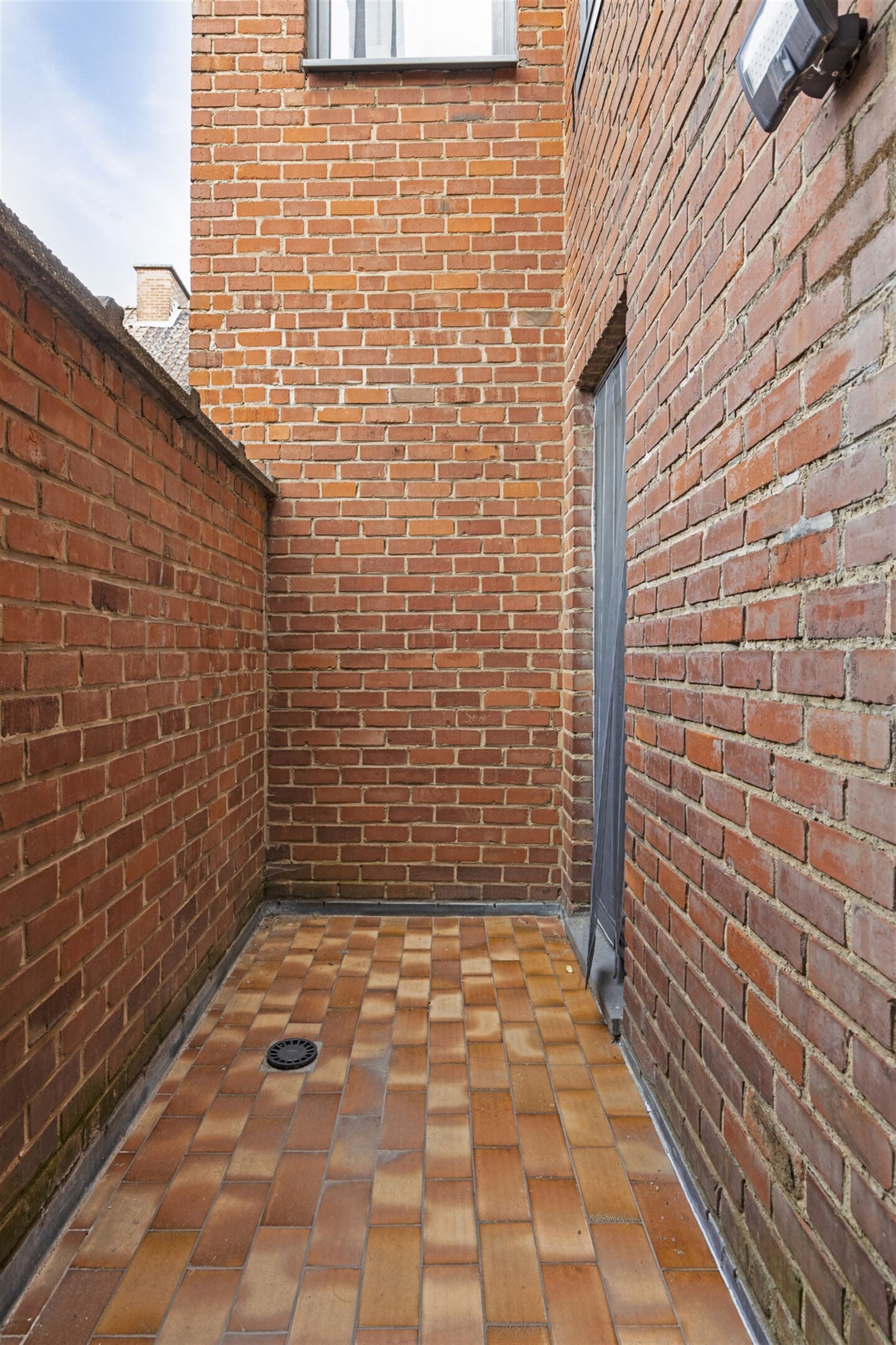 Handelswoning op commerciële toplocatie! foto 16