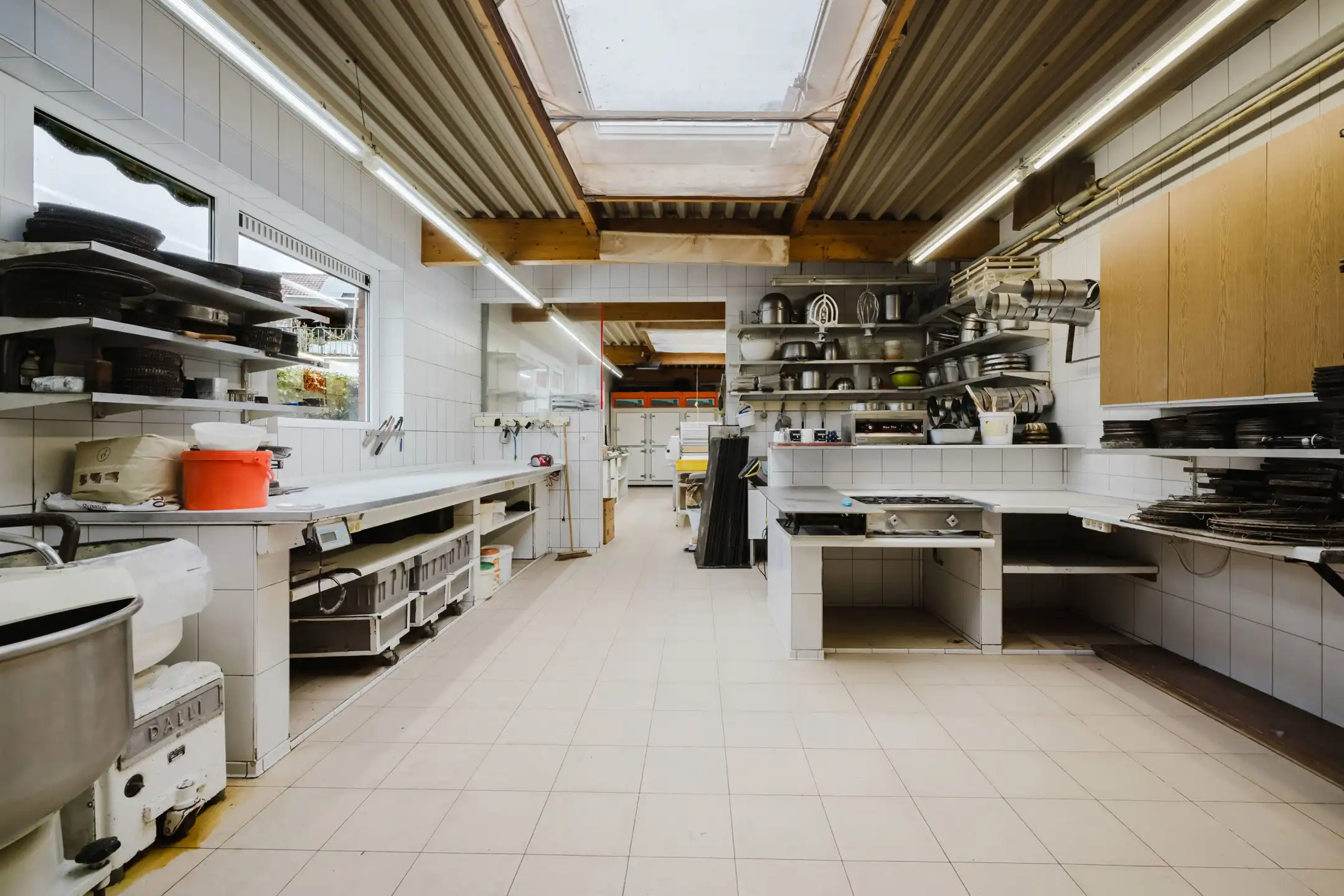 Woning met commerciële ruimte op top ligging in Deerlijk foto 21
