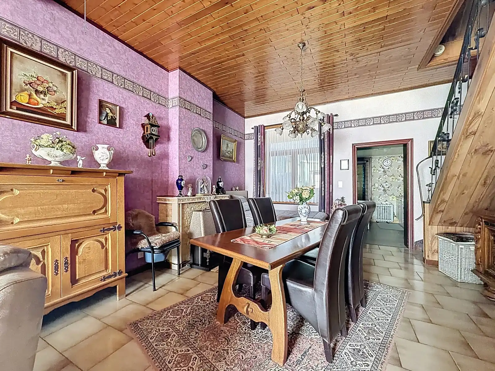 Gezellige stadswoning met 2 SLPK én zonnige tuin! foto 5