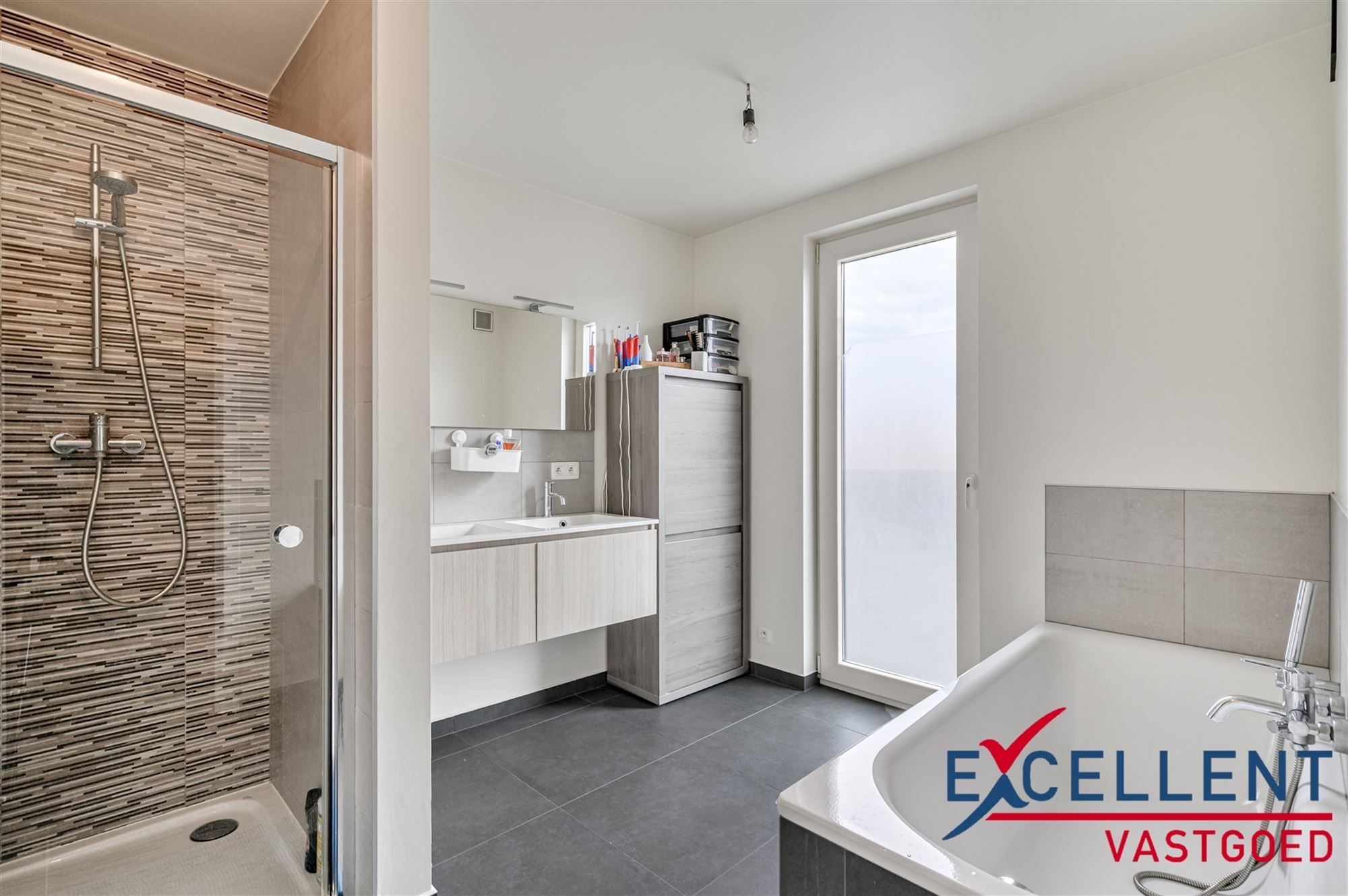 Recente energiezuinige woning te koop Deinze foto 7