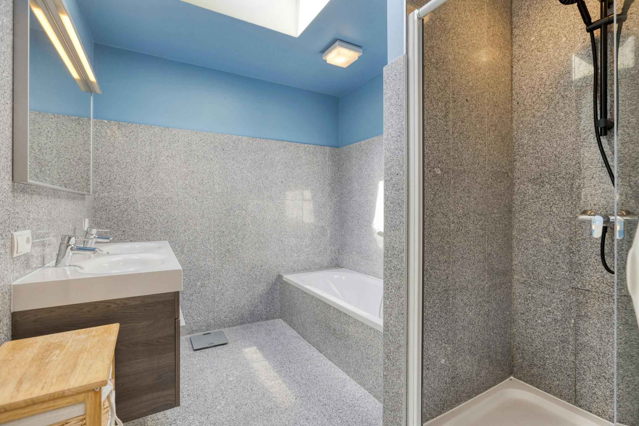 Instapklaar huis met 3 slaapkamers te koop in Aartrijke  foto 10