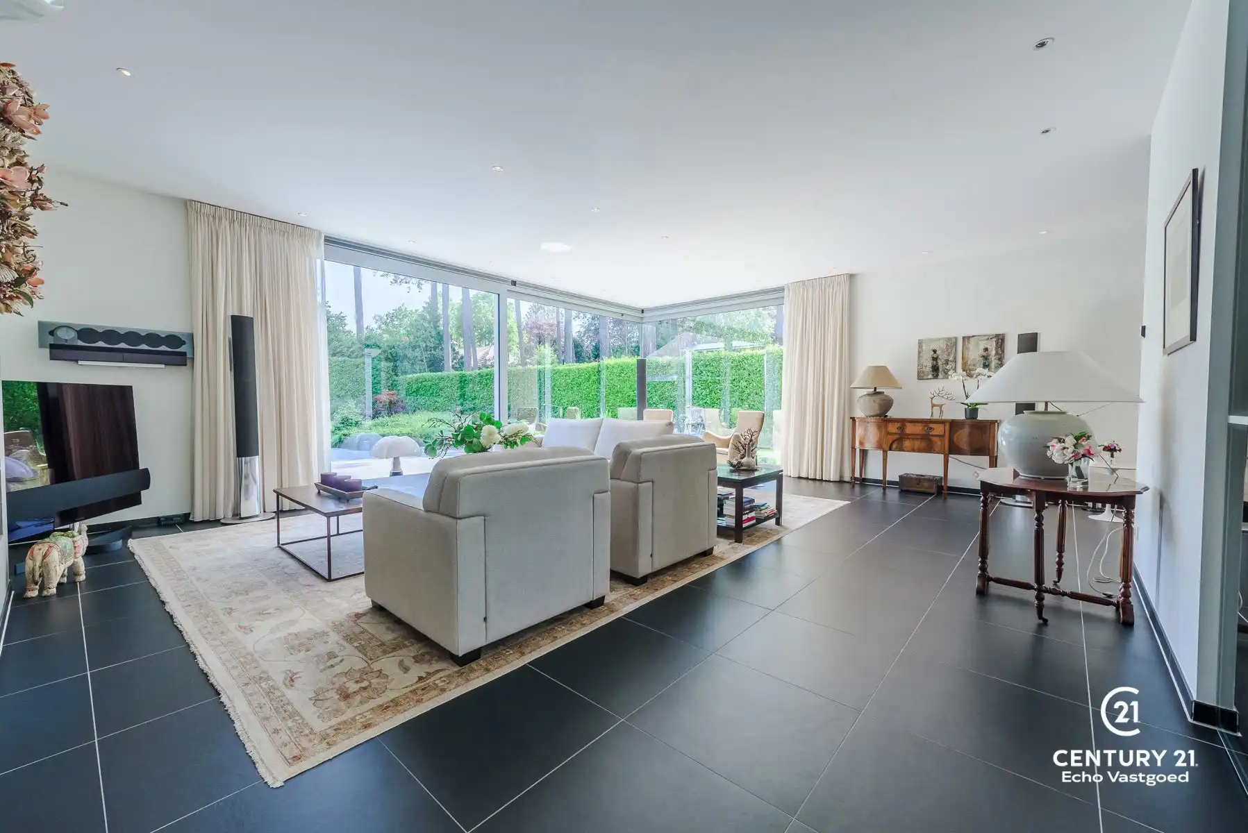 Exclusieve onderhouden architectenvilla in villawijk De Lint foto 6