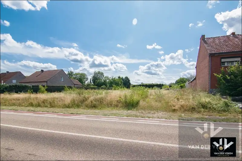 Interessante projectgrond met Zuidwest gerichte oriëntatie van 28 aren 16 centiaren op centrale locatie in Diepenbeek foto 5