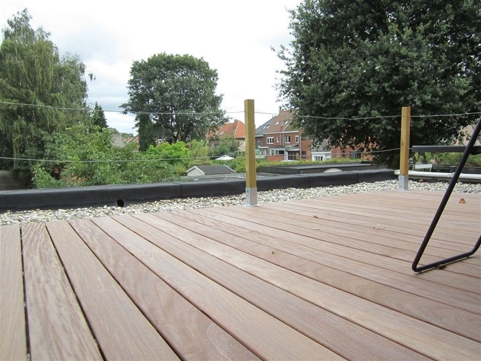 Vernieuwde duplex met zonneterras en groene zichten in Ekeren foto 6