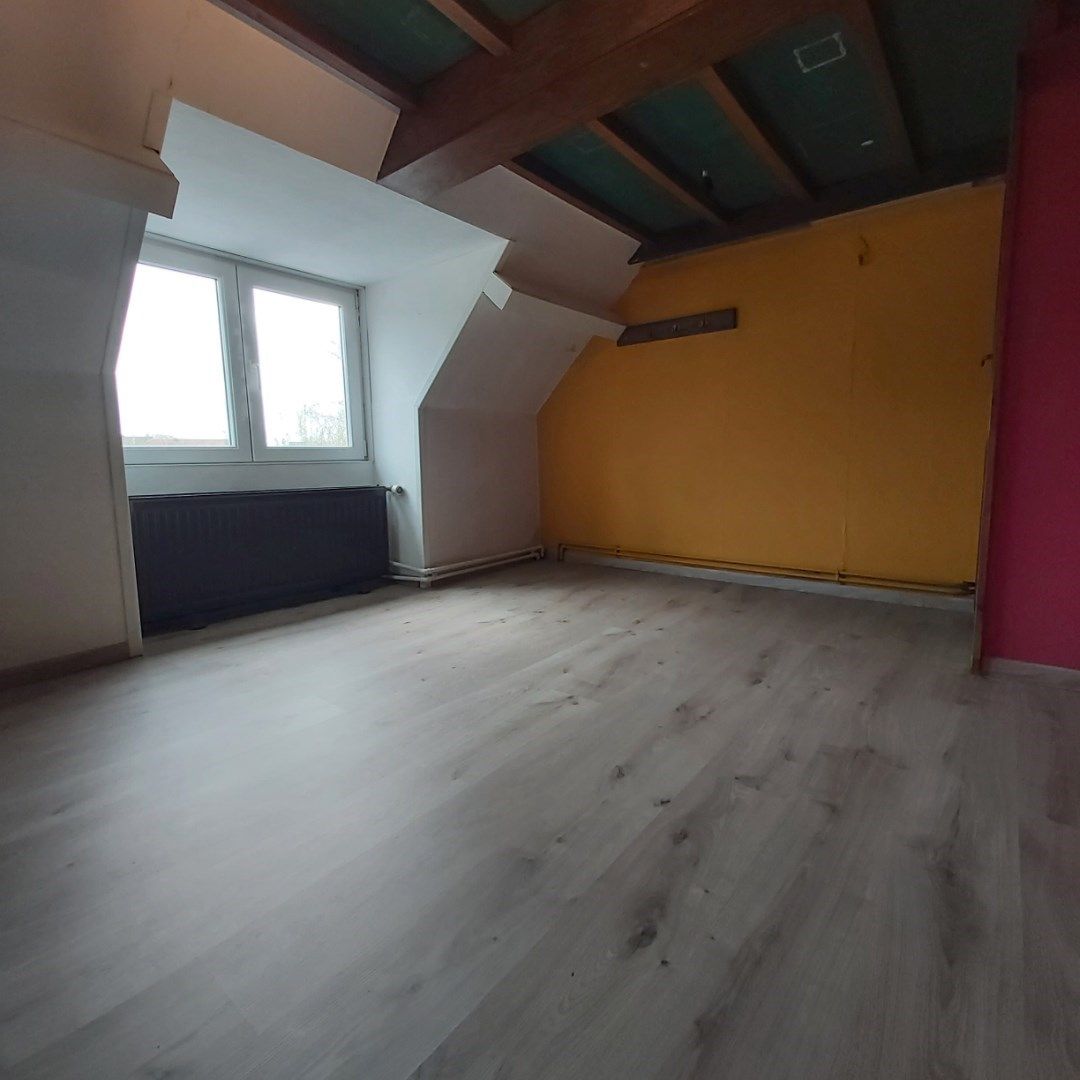 Gezellige woning met 4 slaapkamers - centrum Izegem. foto 22
