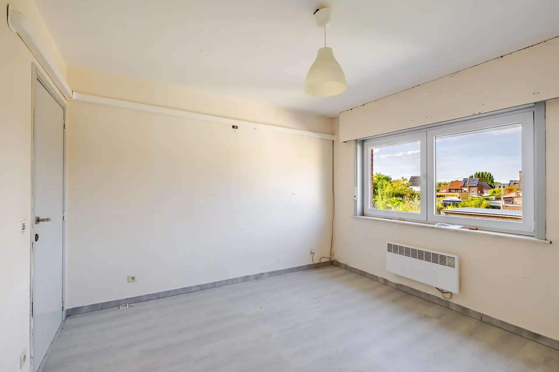 Appartement op de eerste verdieping met twee slaapkamers en garage foto 5