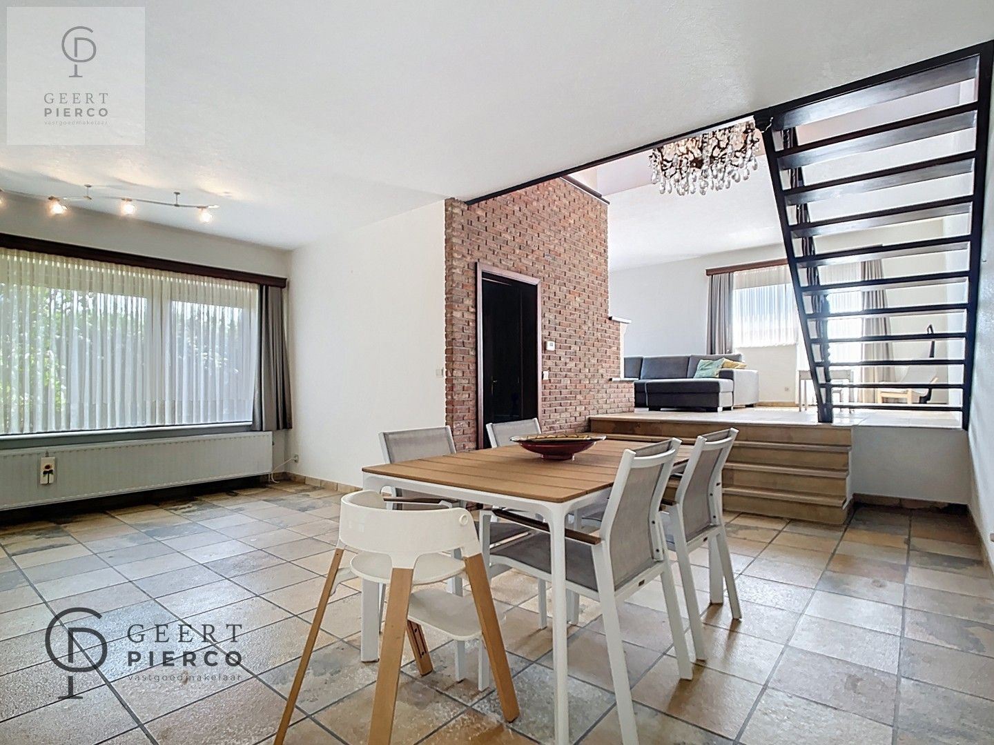 Gezellige woonst gelegen op een superlocatie foto 4