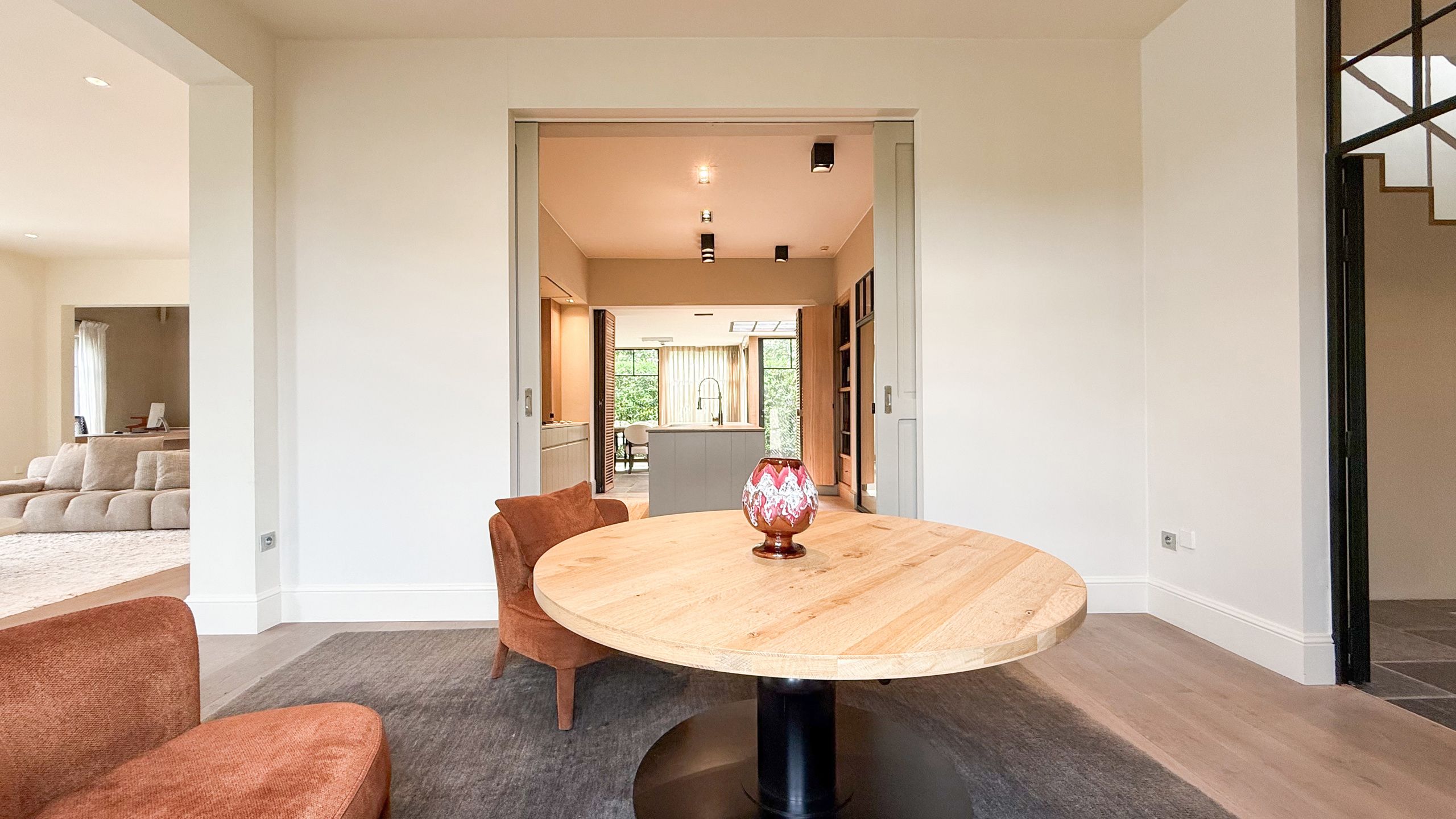 Exclusieve villa met zwembad op riant perceel in Koersel! foto 17