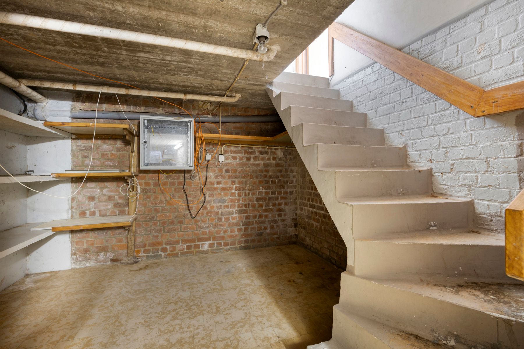 Ruime gezinswoning met garage, veel licht en mogelijkheden tot 6 à 7 kamers, kangoeroewoning of vrij beroep, vlak bij kasteelpark Ter Rijst. foto 42