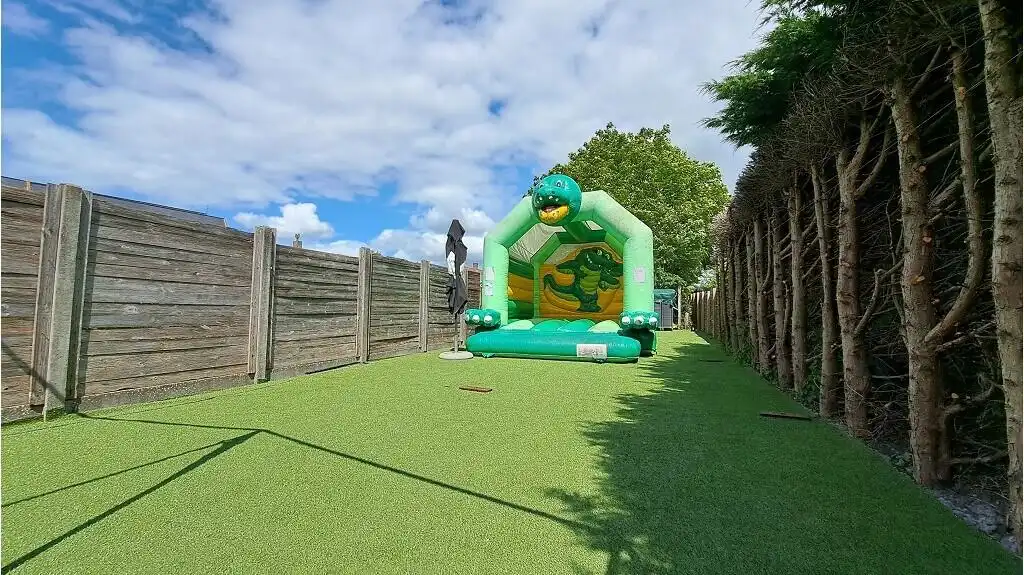 Overname instapklaar eetcafe - tearoom met 2 terrassen in Nieuwpoort foto 10