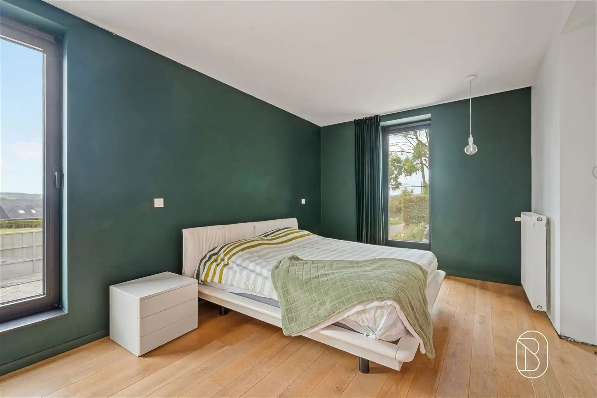Ruime moderne villa met 6 slpk & prachtige tuin op 2200M2 foto 16