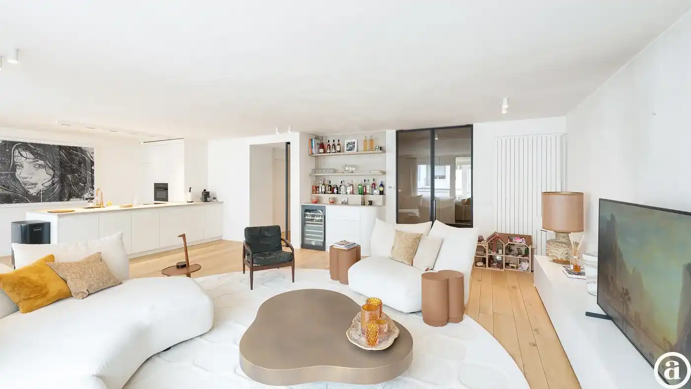 Prachtig vernieuwd appartement (3slpk) nabij het Rubensplein foto 7
