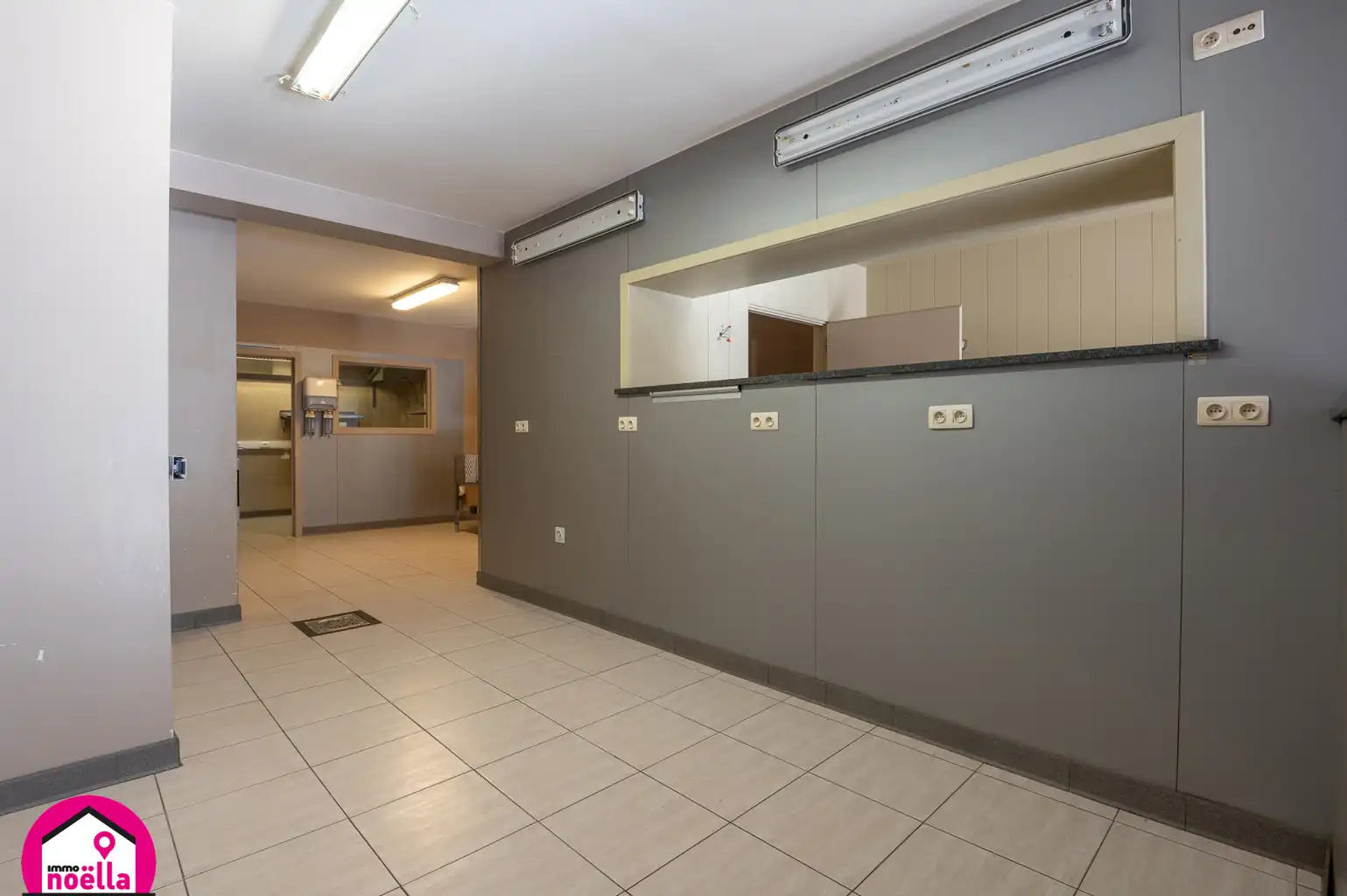 HANDELSZAAK DIVERSE DOELEINDEN  foto 9