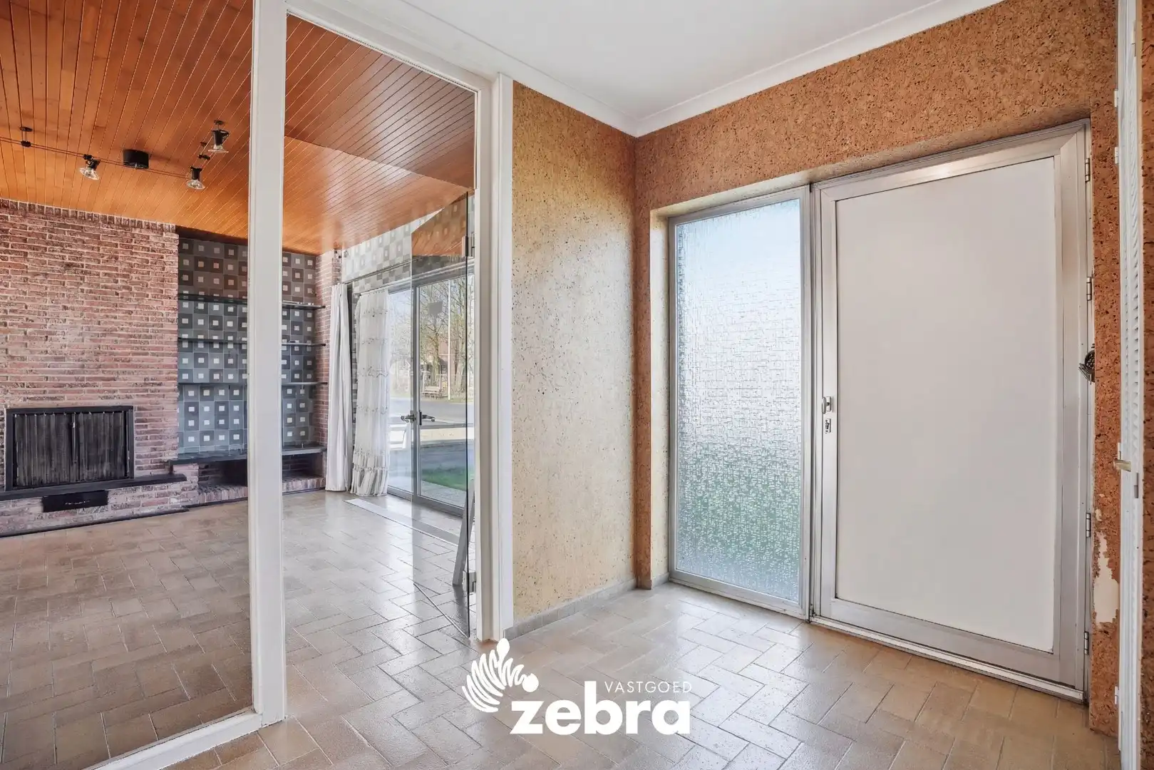 Halfopen bebouwing met 4 slaapkamers op een toplocatie in Tielt! foto 5