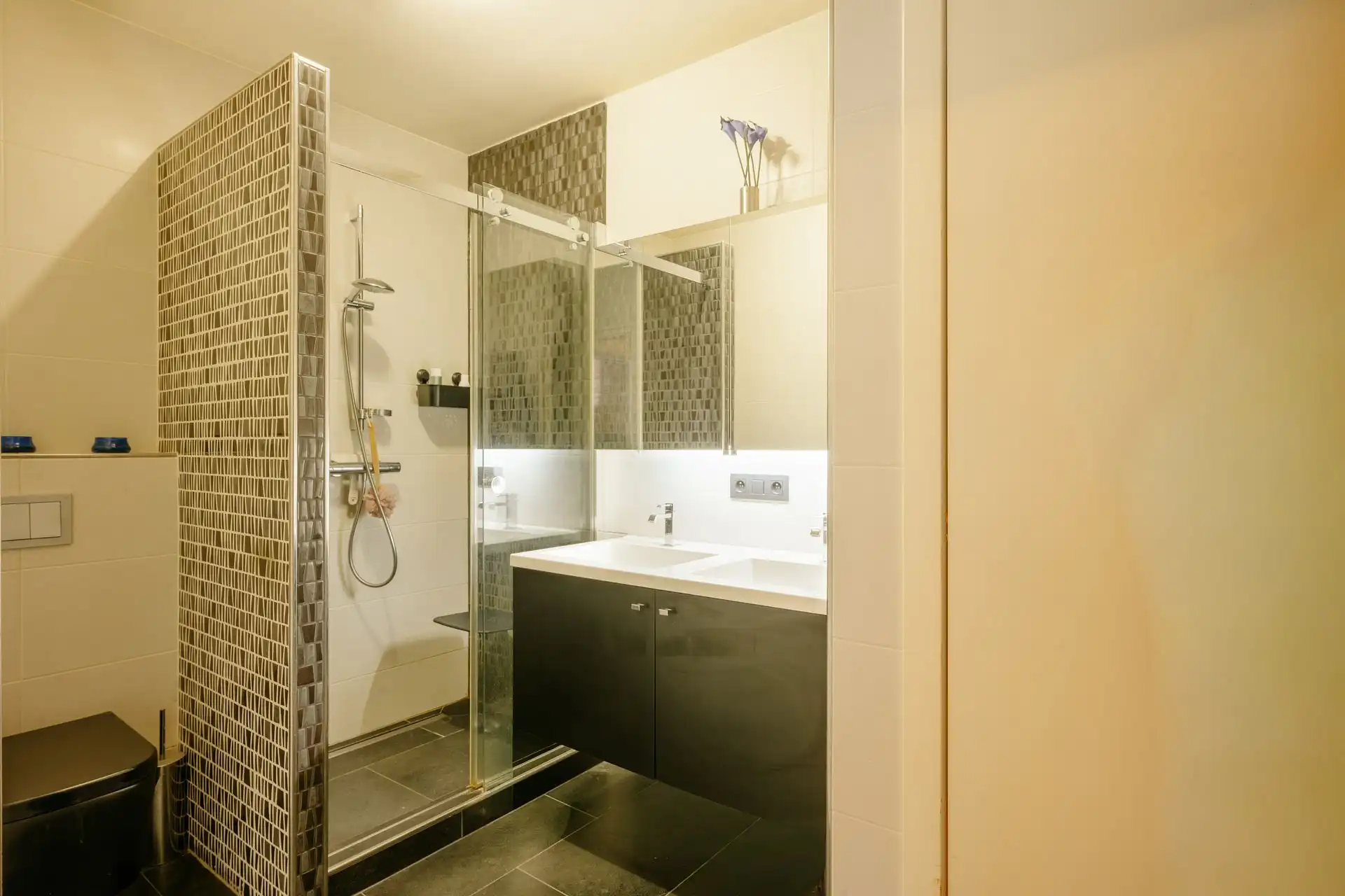 3-slaapkamerappartement in rustige wijk foto 13