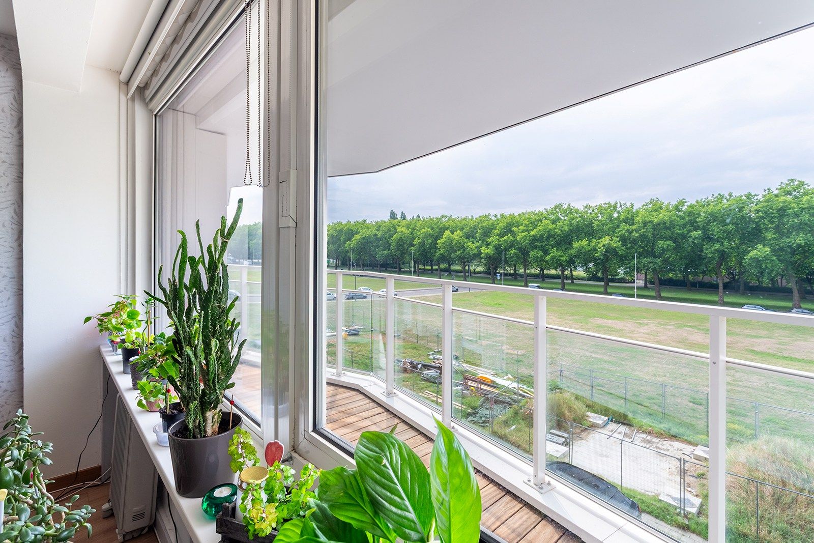 Vernieuwd appartement op de 2de verdieping foto 2