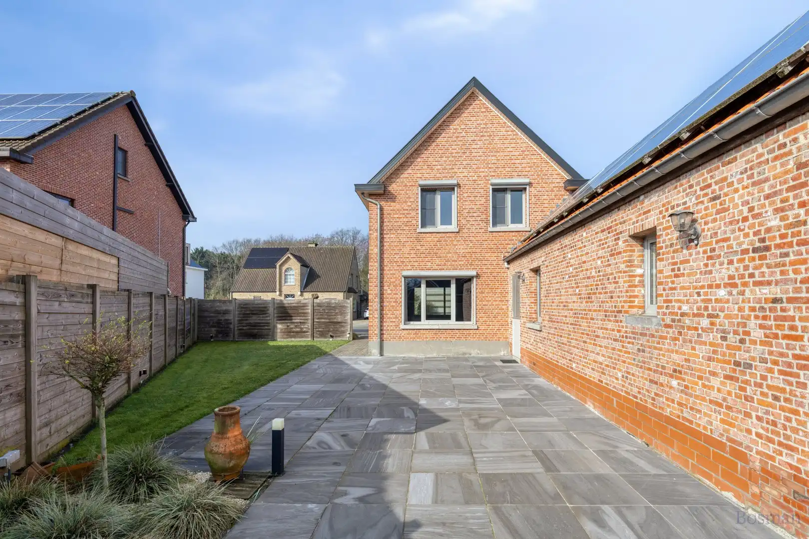 Instapklare gezinswoning in het hartje van O.-L.-V. Olen foto 27