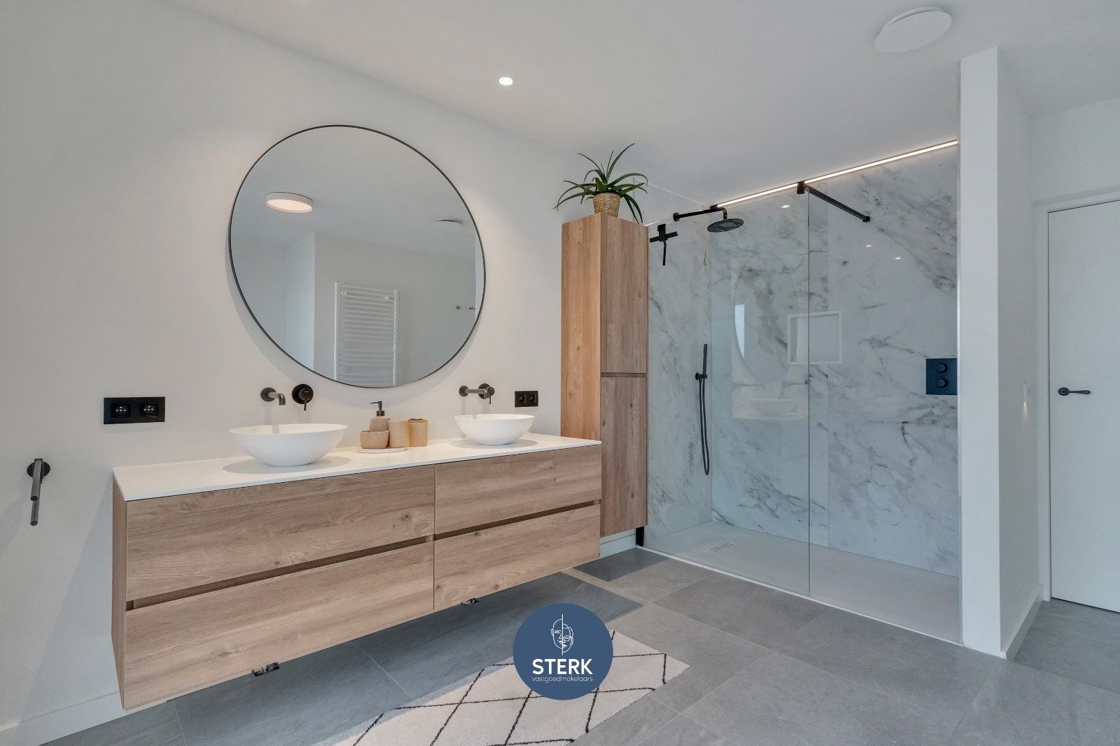 STIJLVOLLE GEZINSWONING MET EPC LABEL B TE GELLIK-LANAKEN !  foto 17