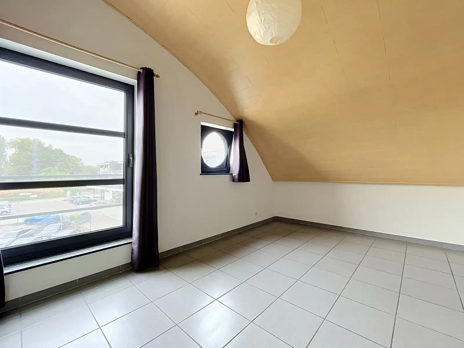 Ruim duplex appartement -  €995 + €50 vaste kosten foto 14