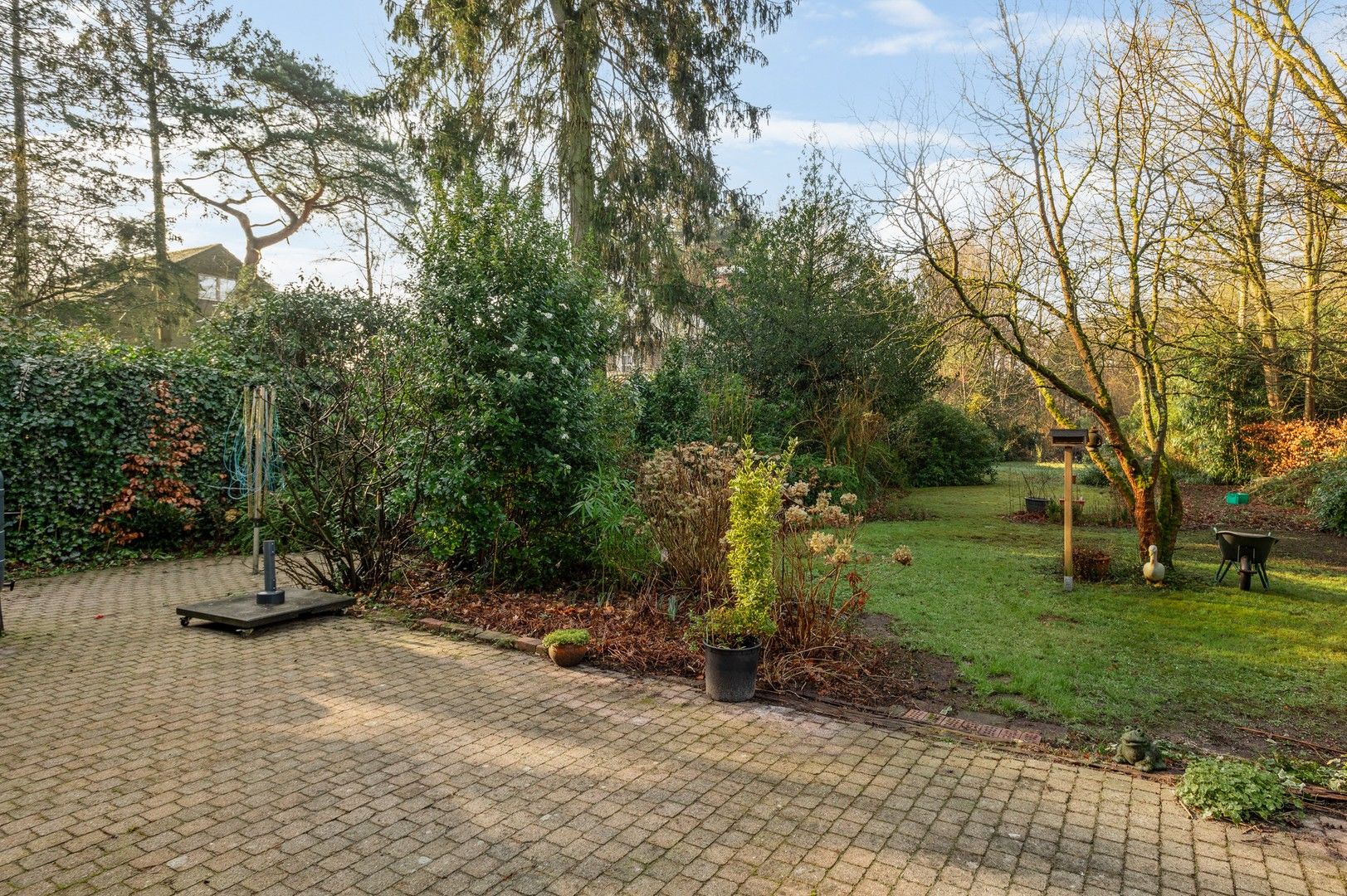 Vrijstaande villa in het groen op een perceel van 3501 m² foto 20