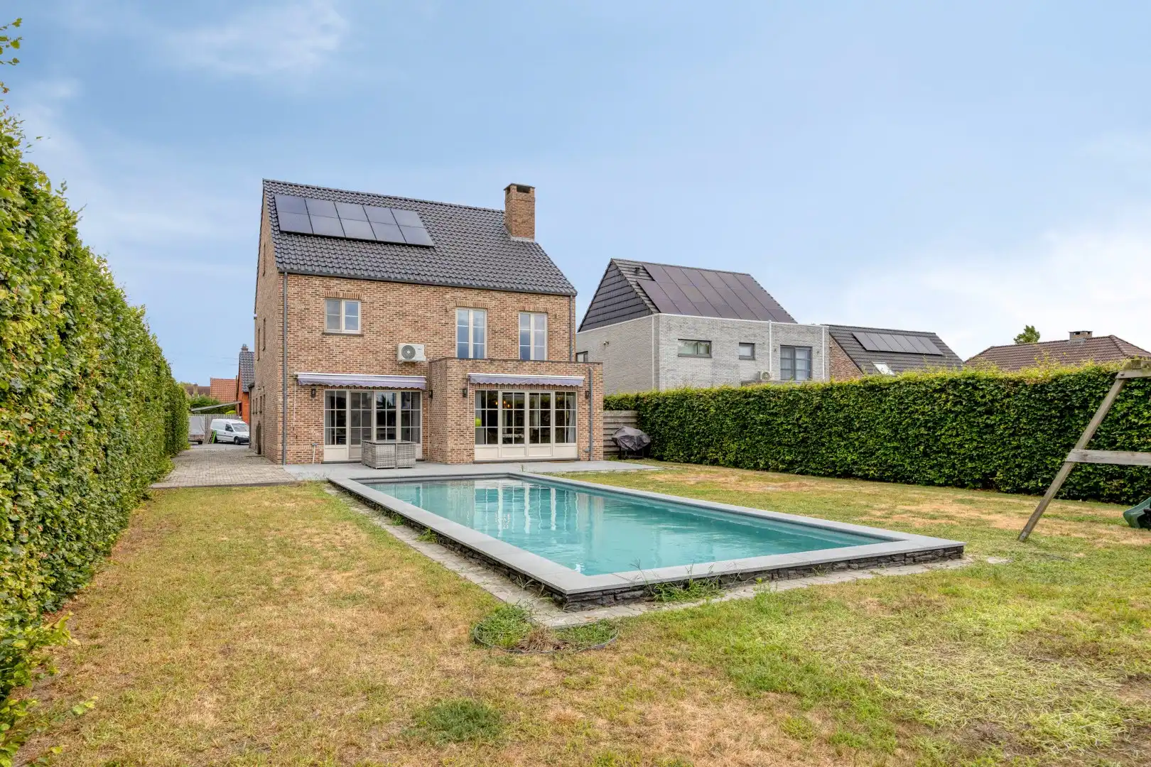 Ruime woning met 5 slaapkamers (7 mogelijk) op 819 m² te Balen ! foto 2