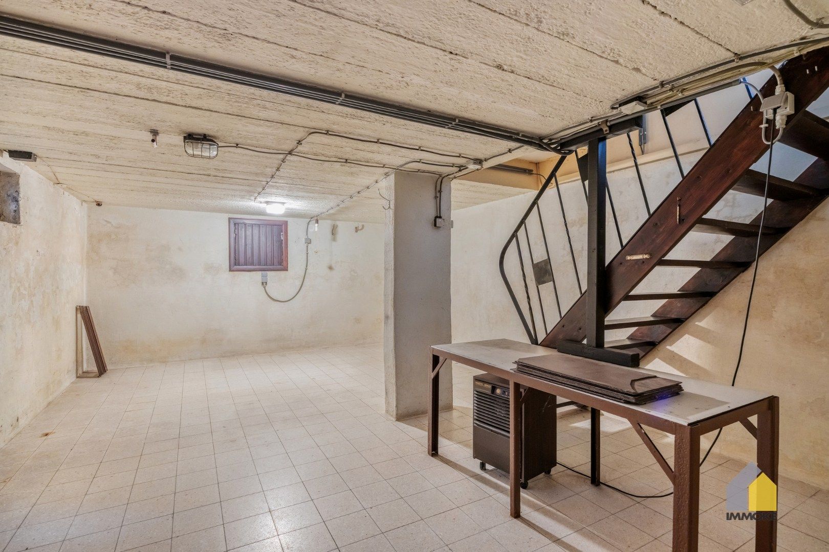 Neeroeteren: Op te frissen, vrijstaande woning op 8 a 53 ca met 5 slpks. foto 28