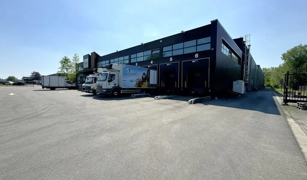 Magazijn met kantoor te huur op logistieke site te Bornem foto 15