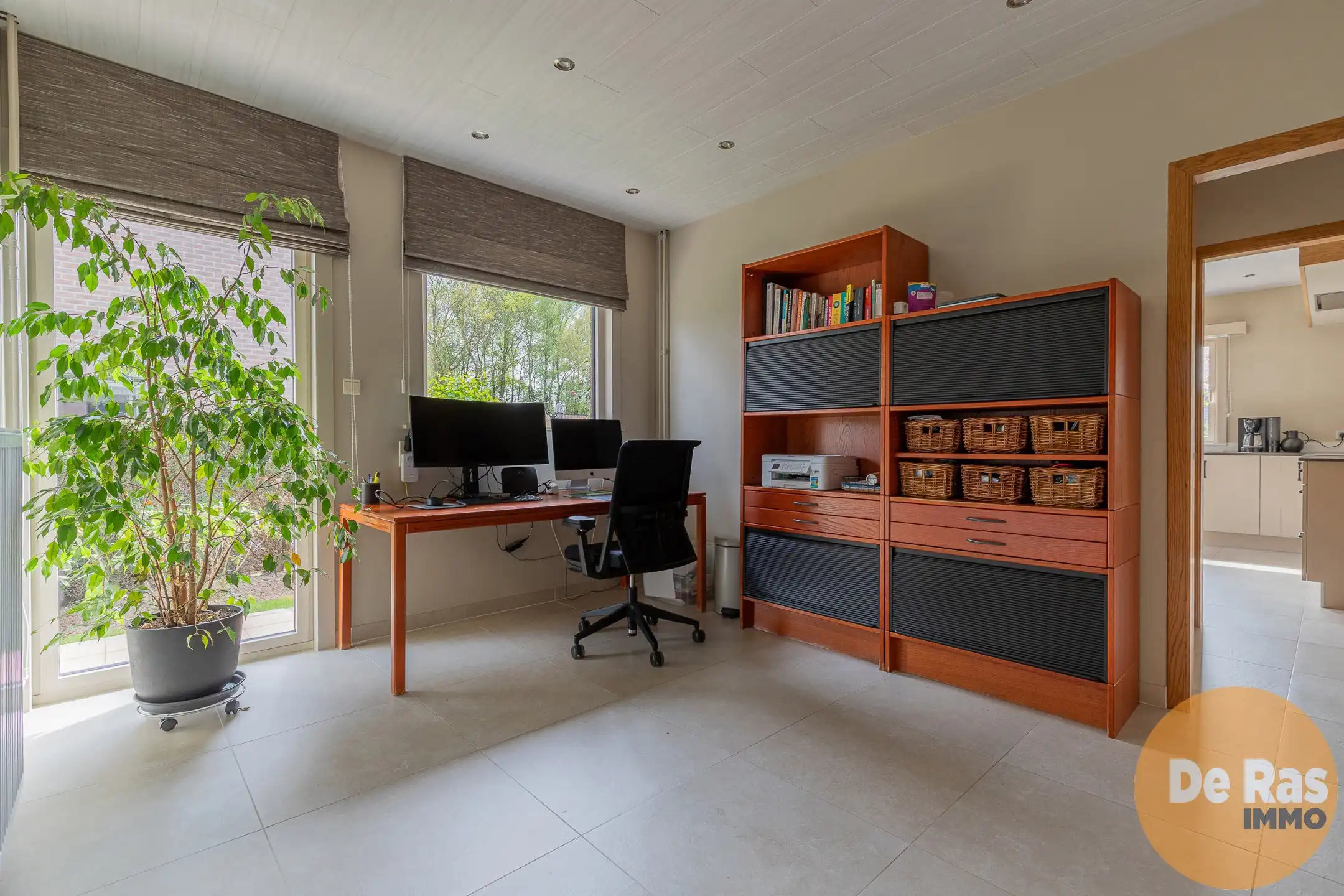 HEKELGEM –Mooie villa met 4 slaapkamers en schitterende tuin foto 8