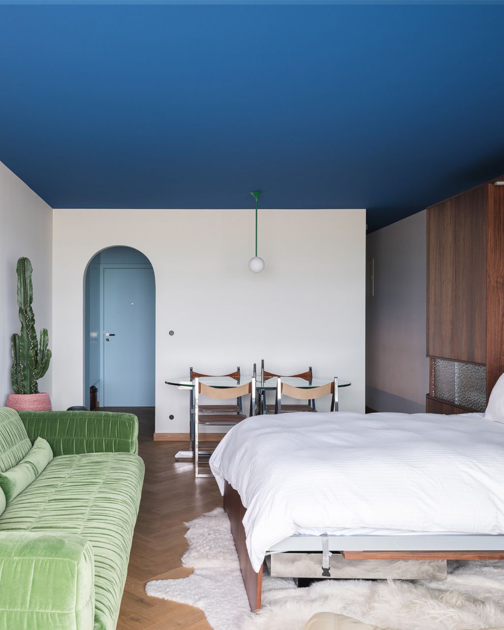 Oostende – Exclusieve, architecturale studio met frontaal zeezicht. foto 16