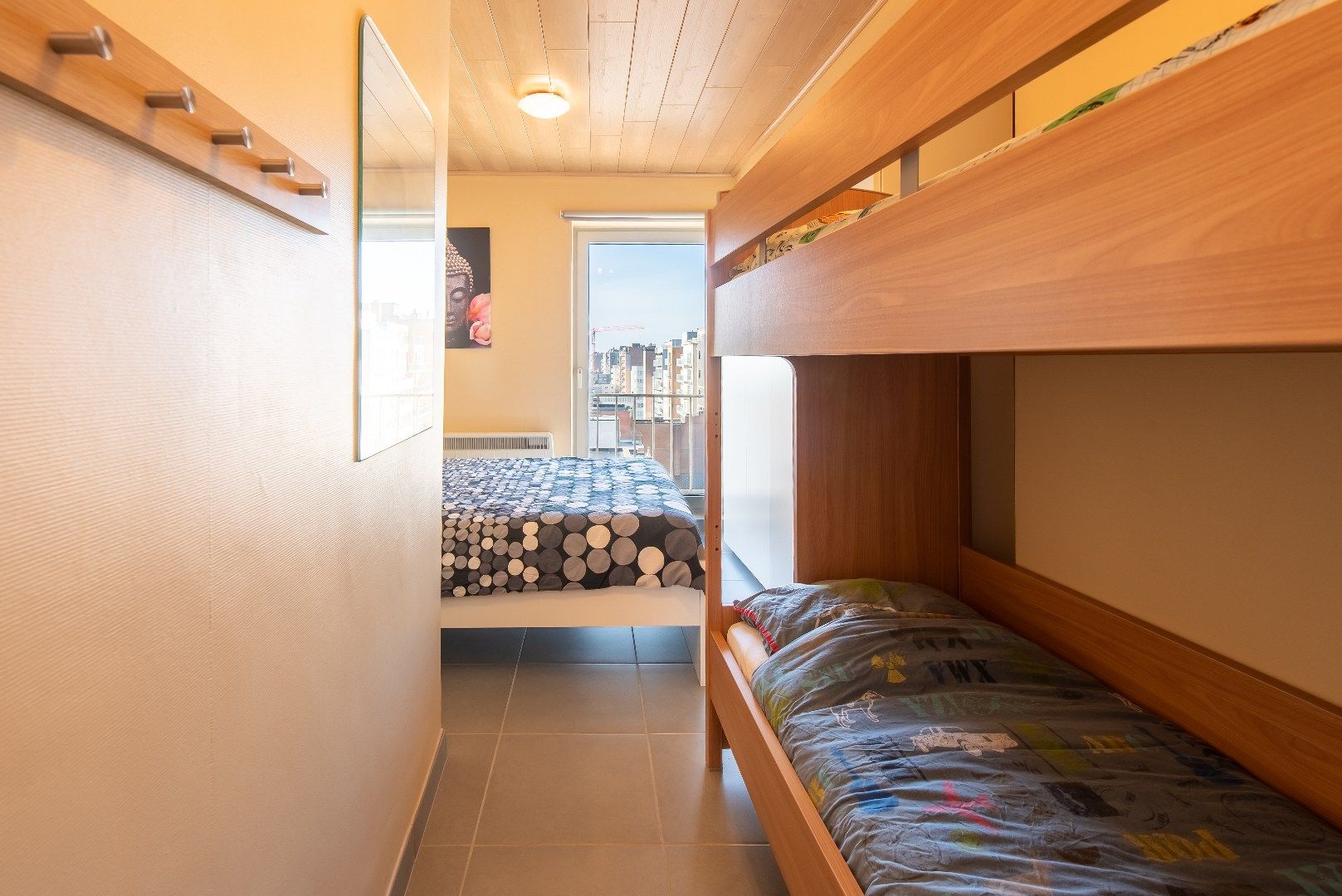 Prachtig afgewerkt appartement met zijdelings zicht op zee! foto 3