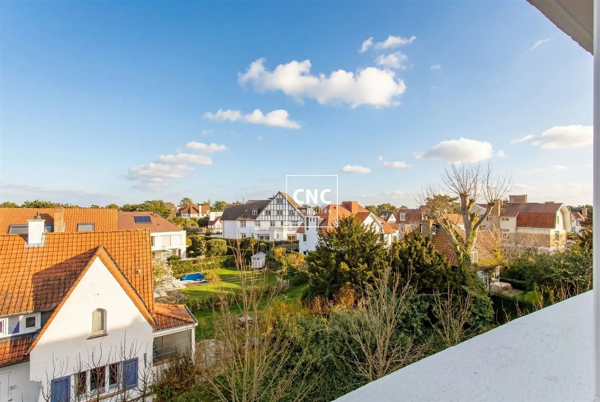 Ruim & lichtrijk appartement met zonnig terras op toplocatie foto 6