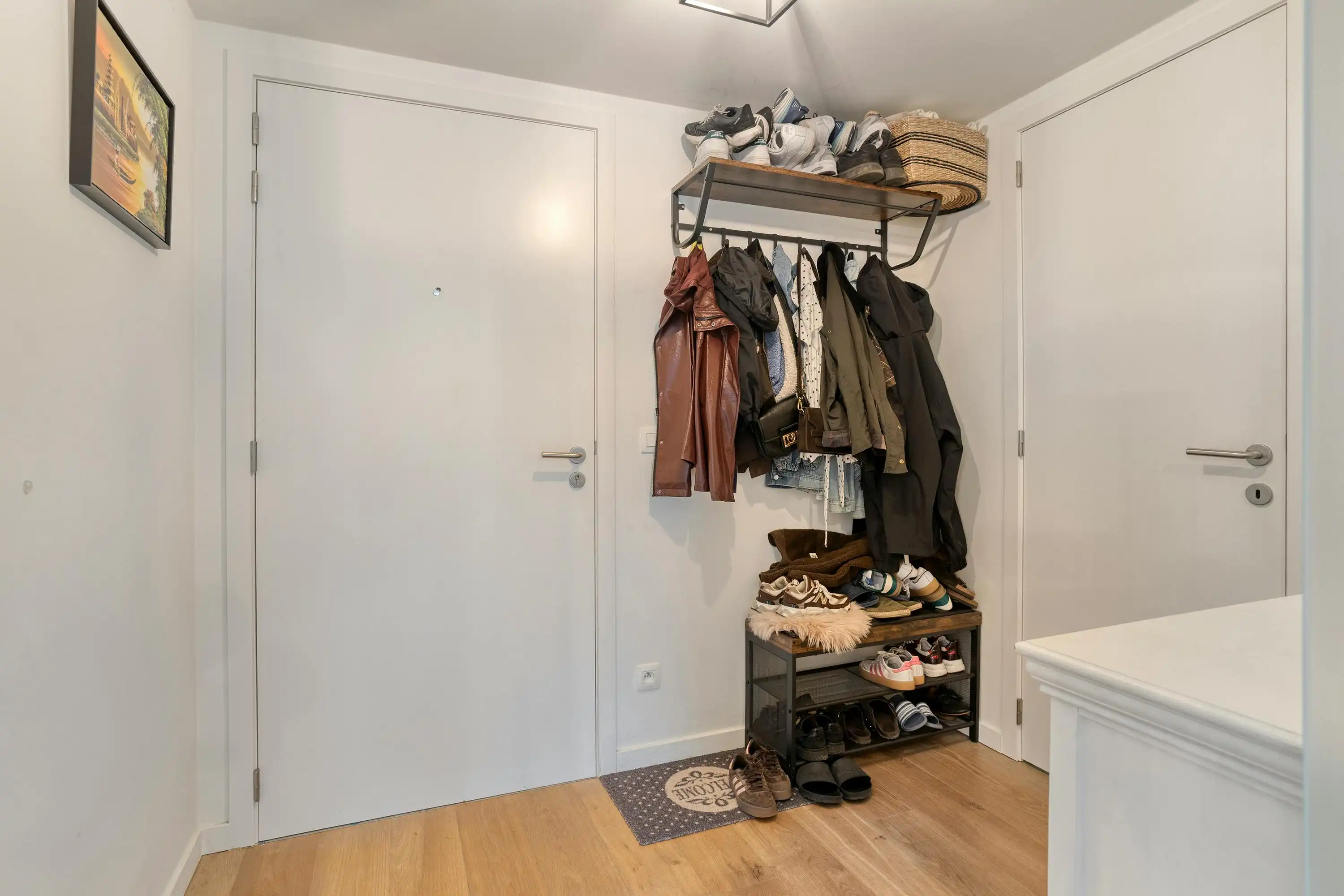 Recent appartement op centrale ligging te koop in Olsene foto 16