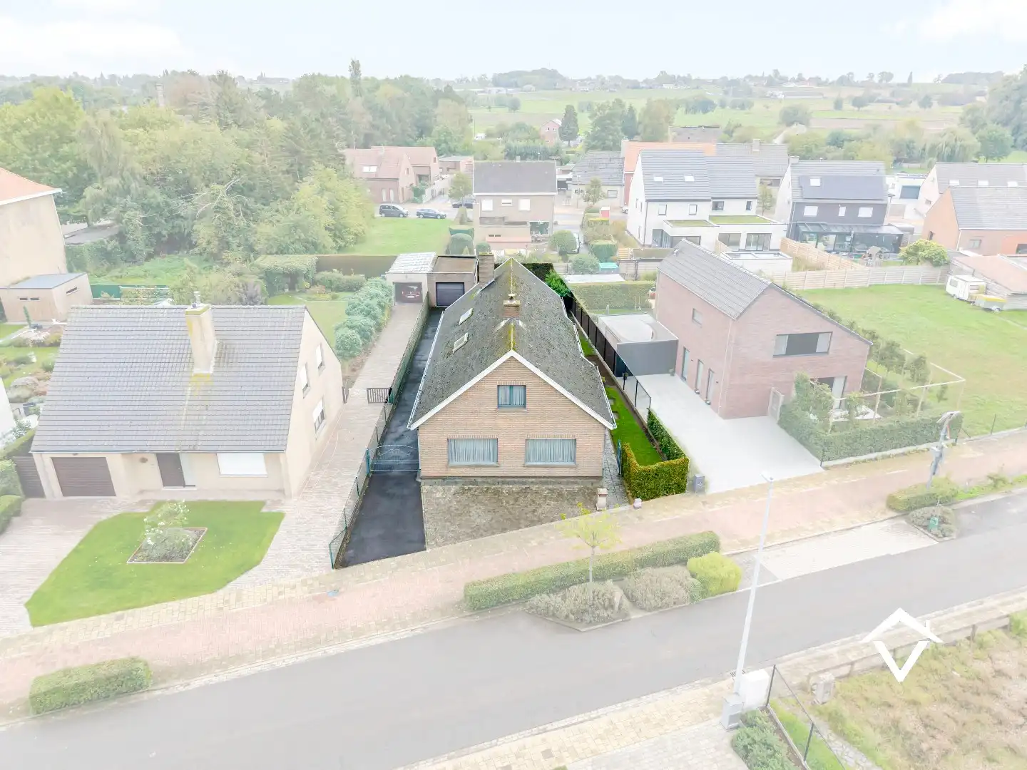 Alleenstaande woning met zuidgerichte tuin, garage en 4 slaapkamers te Ichtegem foto 31