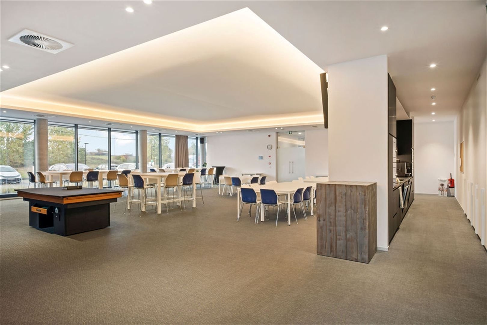 Magazijn met kantoren zichtlocatie E17 foto 13