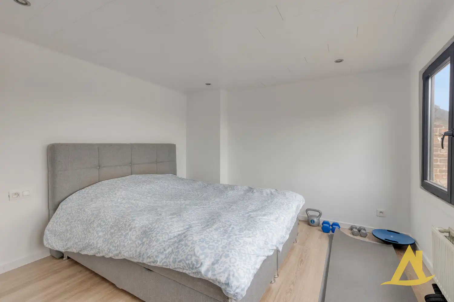 INSTAPKLARE, ENERGIEZUINIGE WONING, NABIJ HET CENTRUM VAN DIEST! foto 24