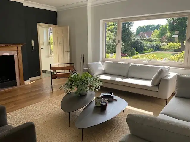 Interbellum villa in Bree centrum foto 2