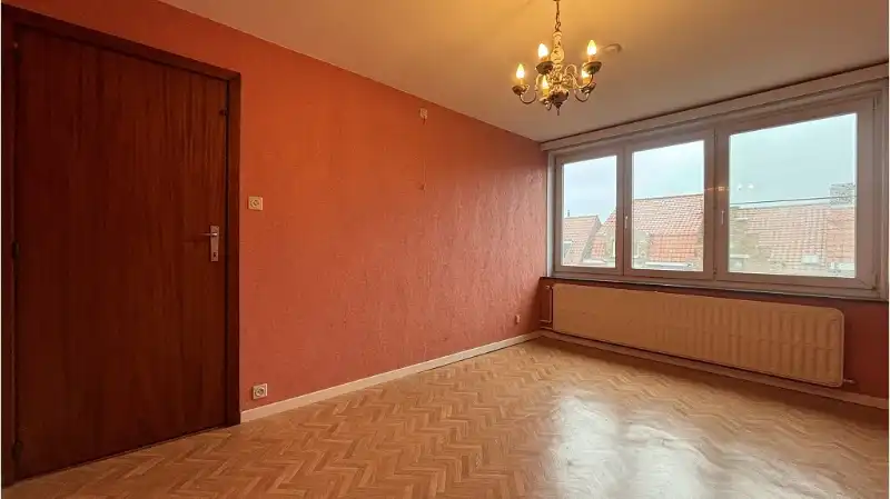 Comfortabele 3-slaapkamerwoning met tuin + zeer ruime GARAGE te koop in Brugge foto 11