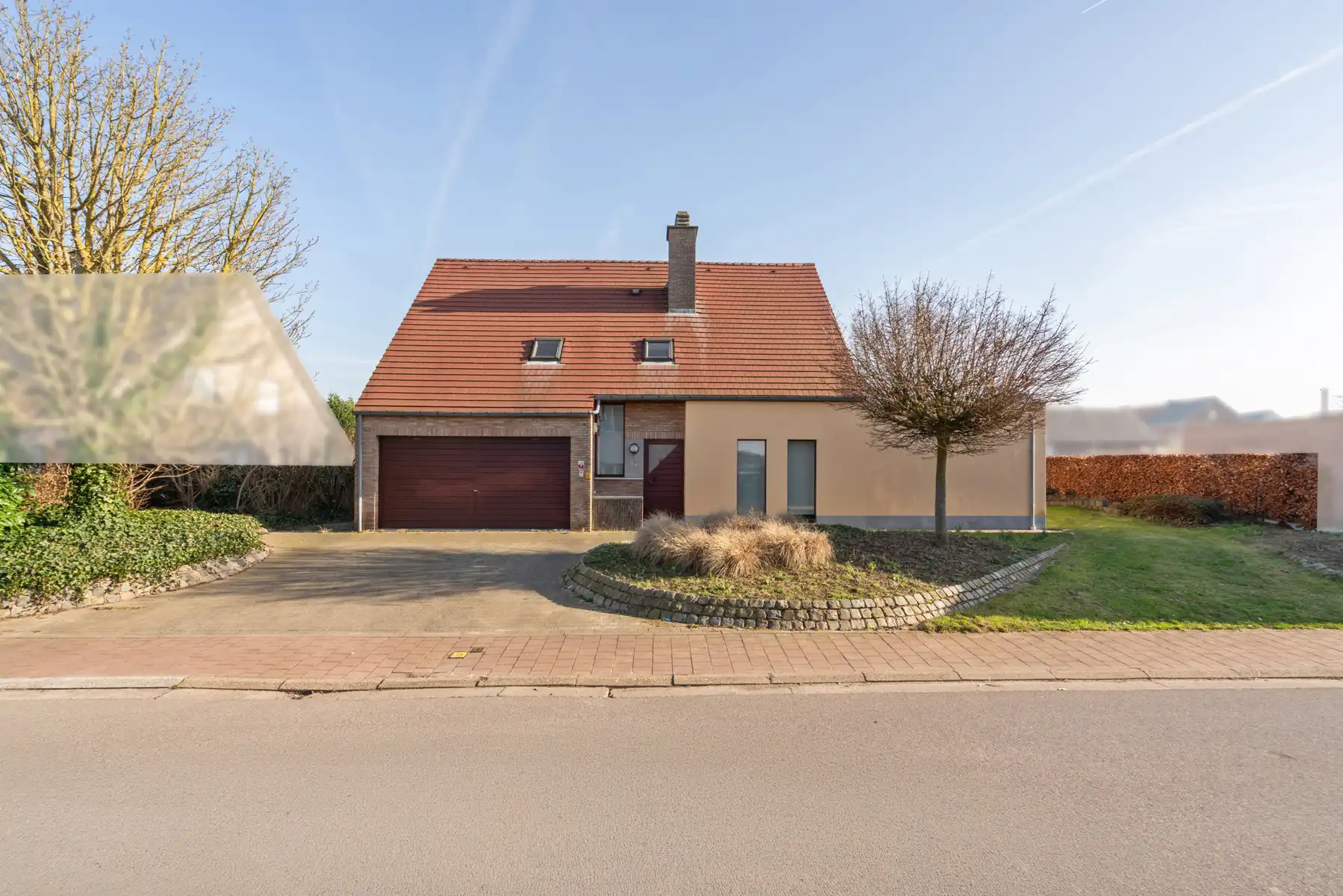 Villa met 5 slaapkamers, 3 badkamers en tuin foto 3