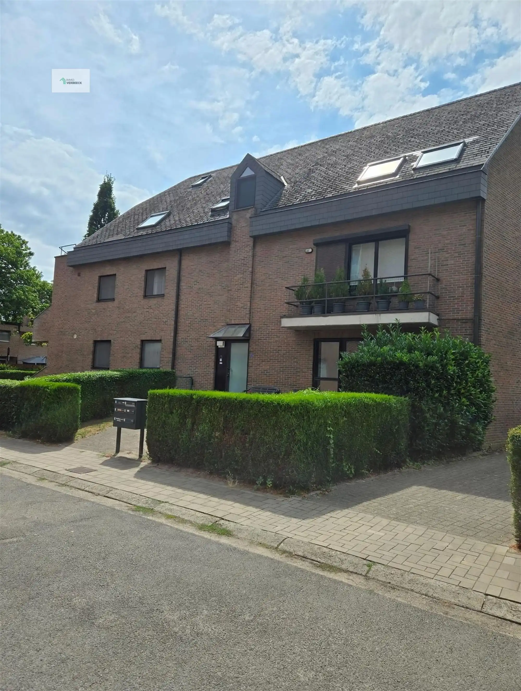 Charmant appartement met 2 slaapkamers in Mo foto {{pictureIndex}}
