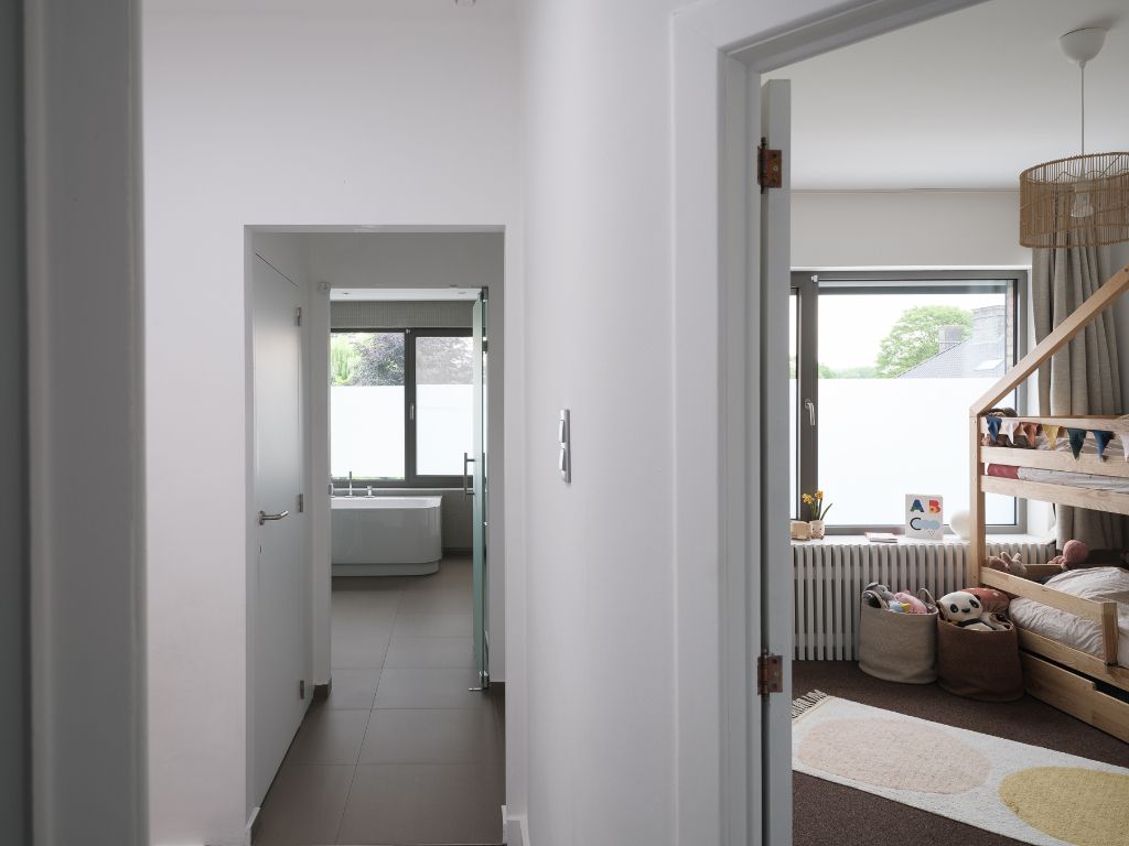 Stijlvolle woning op fietsafstand van het Gentse centrum, gelegen in een rustige en residentiële straat nabij Park Biest en het Potuitpark. foto 16