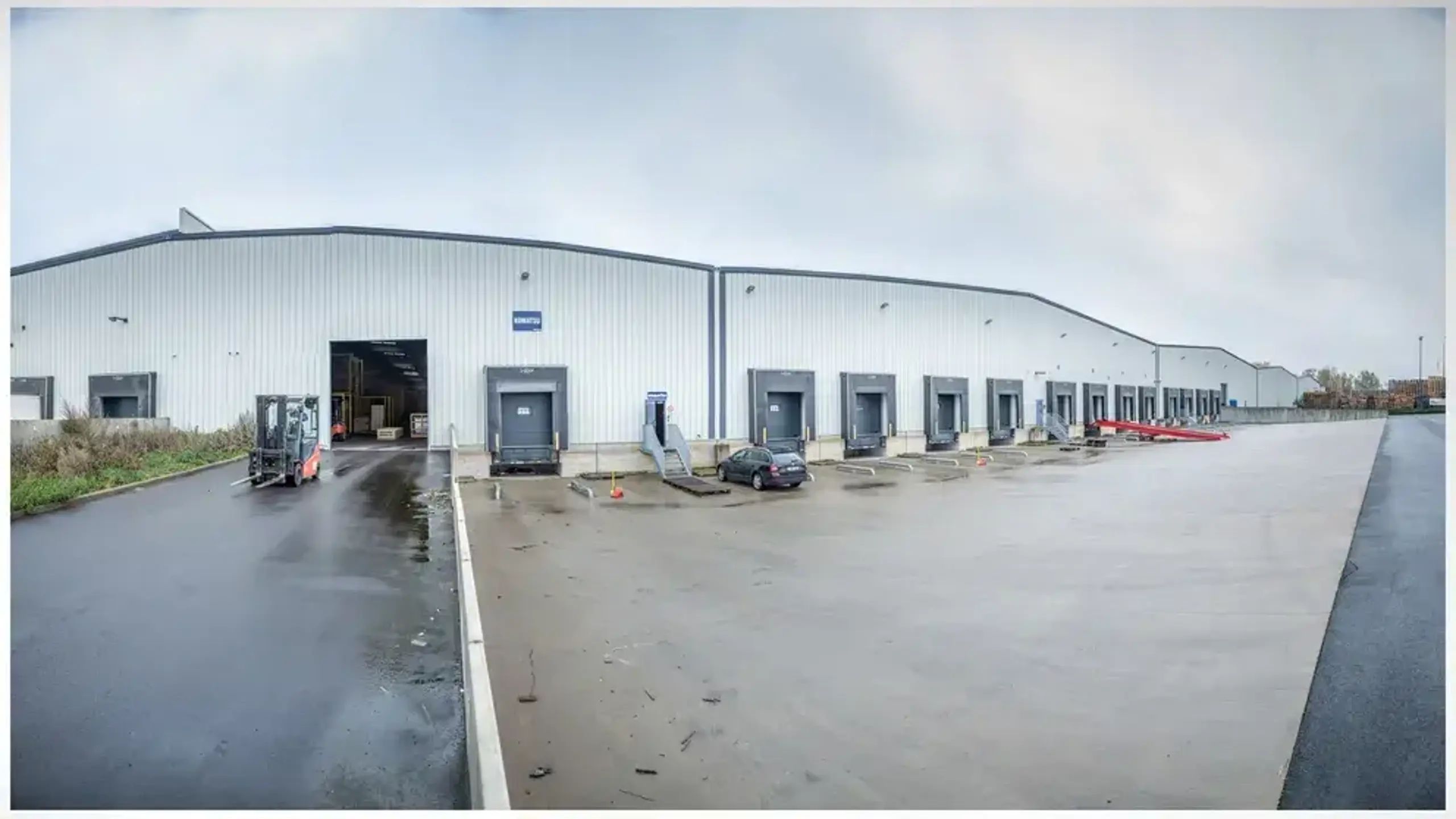 Magazijn te huur foto 4