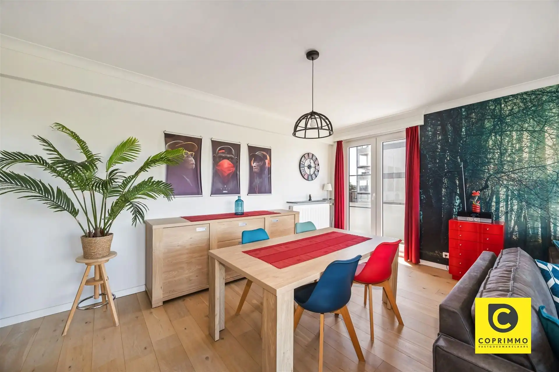 Ruim, instapklaar 3-slaapkamer appartement in Wilrijk foto 4