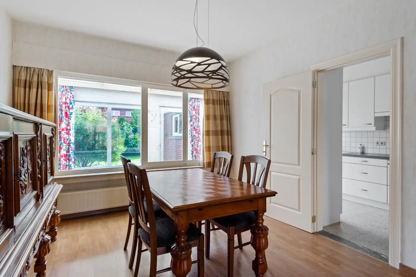 Prima onderhouden woning met 3 à 4 slpk., tuin én mog. garagebox foto 7