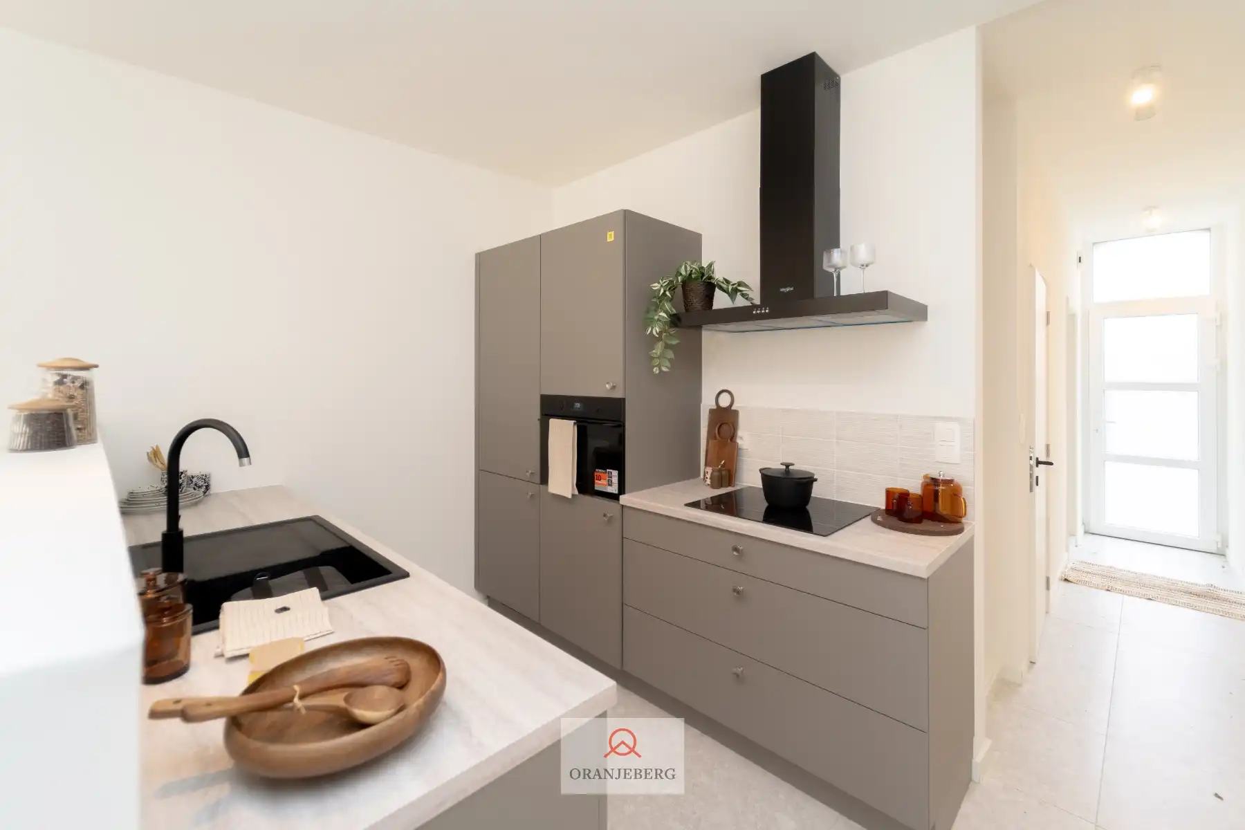 Woning met 4 slaapkamers en tuin foto 3
